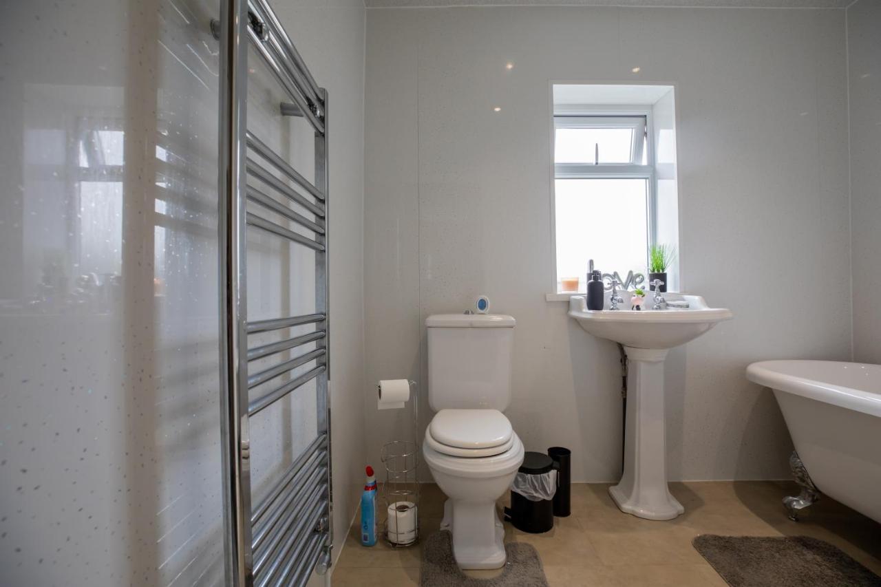Og Stays Ii- 3Bedroom House Near Nissan & Stadium, Free Parking صندرلاند المظهر الخارجي الصورة